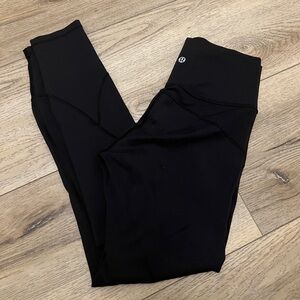 lululemon athletica women’s Black high rise 25” Leggings